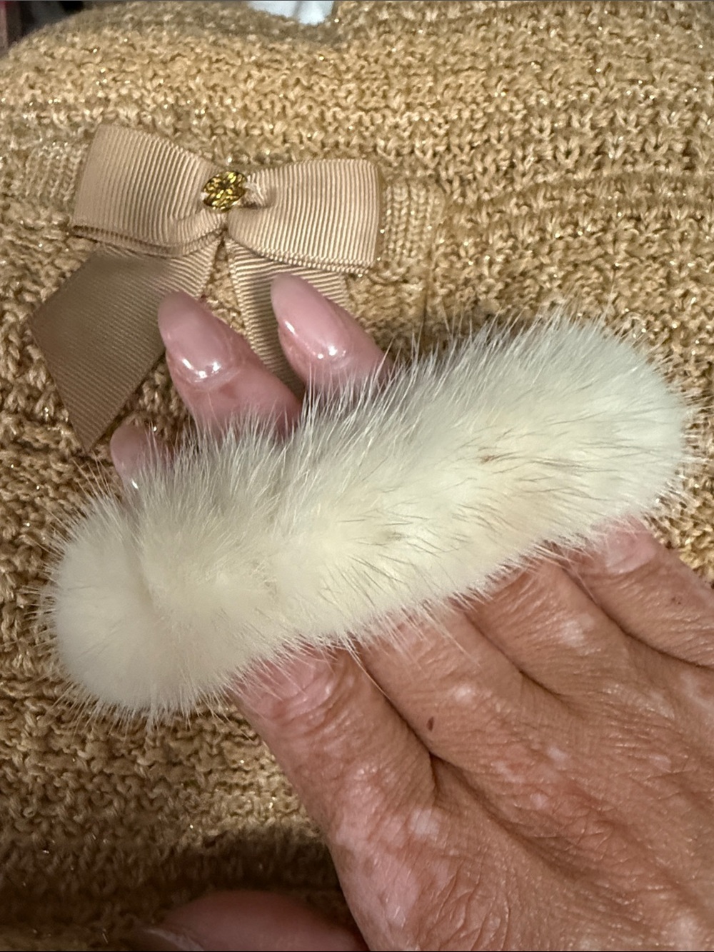 Linda Richards Mink Scrunchie; NWOT
